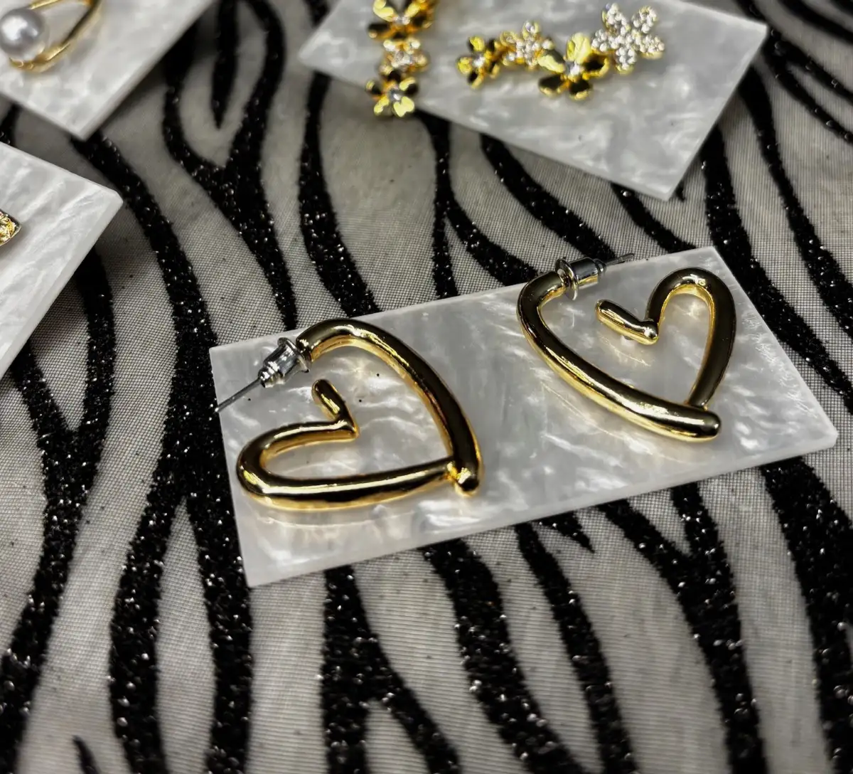 Boucles d’oreilles coeur – Finition dorée