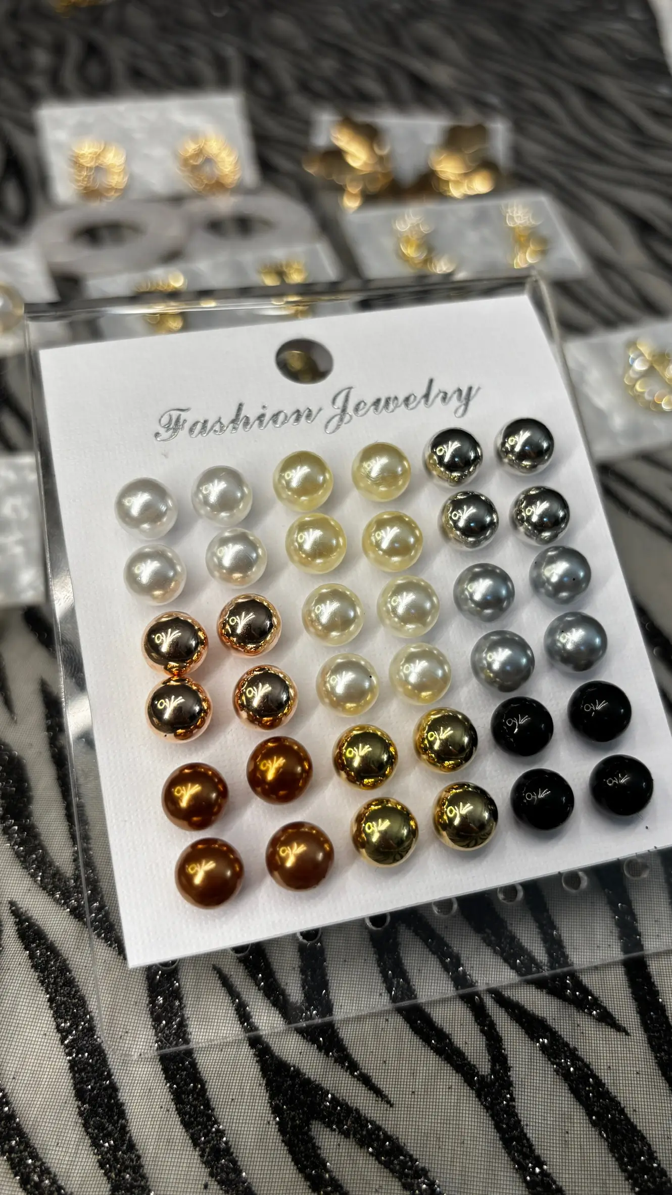 Lot de boucles d’oreilles puce effet perle