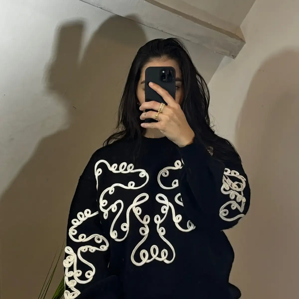 Pull à motifs arabesques